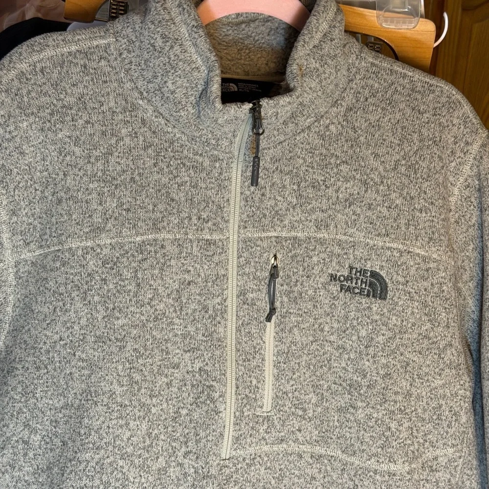 The North Face Gordon Lyons Quarter Zip Fleece Sweater